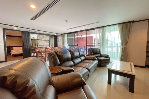 Condo à Pattaya, Thaïlande, 2 chambres № 197293 - photo 2