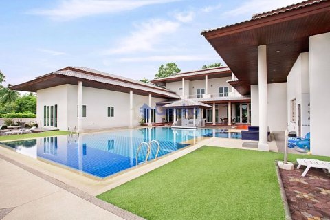 บ้านในพัทยา, ประเทศไทย 7 ห้องนอน № 197289 - รูปถ่าย 10