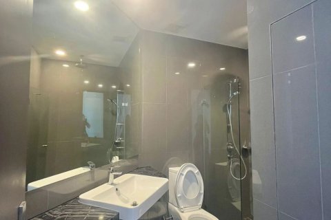 Кондоминиум с 2 спальнями в Банг Раке, Бангкок, Таиланд № 138382 - фото 9