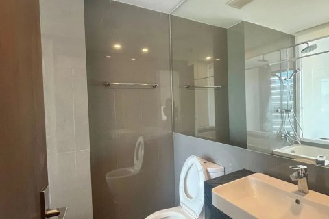 Кондоминиум с 2 спальнями в Банг Раке, Бангкок, Таиланд № 138382 - фото 8