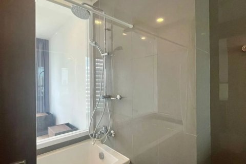 Кондоминиум с 2 спальнями в Банг Раке, Бангкок, Таиланд № 138382 - фото 7