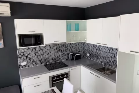 Studio dans le Condo à Nuea Khlong, Thaïlande  № 138385 - photo 6