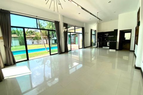 Haus in Pattaya, Thailand 3 Schlafzimmer № 223048 - Foto 4