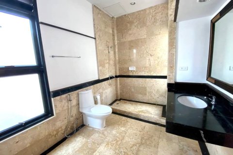 Haus in Pattaya, Thailand 3 Schlafzimmer № 223048 - Foto 8