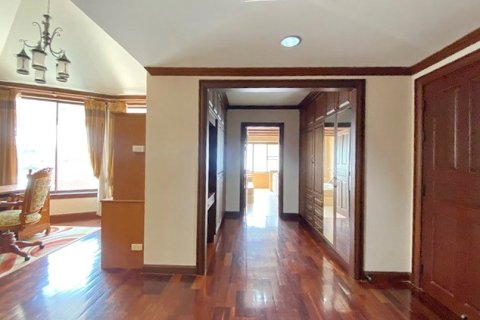 Haus in Pattaya, Thailand 4 Schlafzimmer № 223050 - Foto 13
