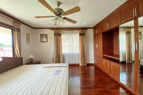 Haus in Pattaya, Thailand 4 Schlafzimmer № 223050 - Foto 17