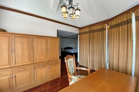 Haus in Pattaya, Thailand 4 Schlafzimmer № 223050 - Foto 12