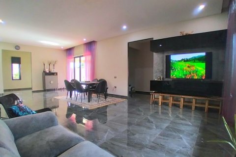 Haus in Pattaya, Thailand 3 Schlafzimmer № 223051 - Foto 5