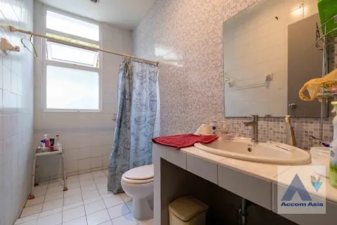 Haus in Watthana, Bangkok, Thailand 10 Schlafzimmer № 216873 - Foto 18