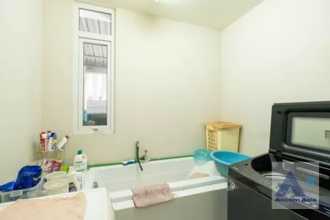 Haus in Watthana, Bangkok, Thailand 10 Schlafzimmer № 216873 - Foto 20