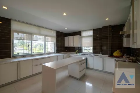 Haus in Watthana, Bangkok, Thailand 10 Schlafzimmer № 216873 - Foto 2