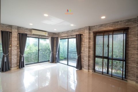 Maison à Bang Kruai, Thaïlande 3 chambres № 141066 - photo 2