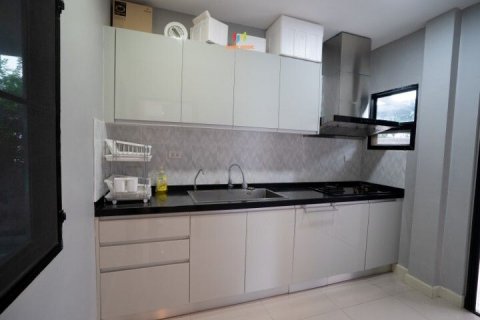 Maison à Bang Kruai, Thaïlande 3 chambres № 141066 - photo 10