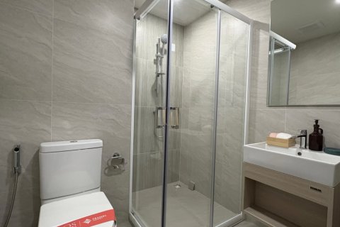 Eigentumswohnung in Bangkok, Thailand, 1 Schlafzimmer  № 222446 - Foto 6