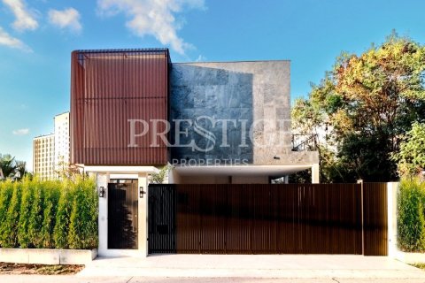Haus in Pattaya, Thailand 8 Schlafzimmer № 234109