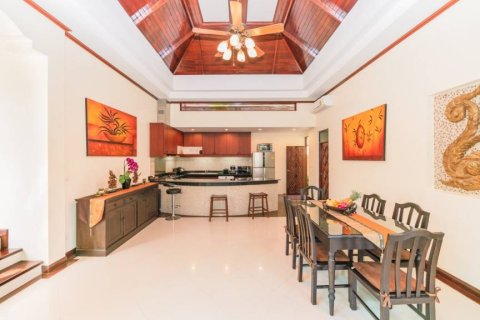 Villa à Bang Tao, Thaïlande 4 chambres № 147006 - photo 8