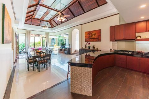 Villa à Bang Tao, Thaïlande 4 chambres № 147006 - photo 5