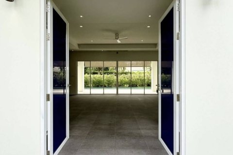 Villa in Hua Hin, Thailand 3 bedrooms № 147003 - photo 2