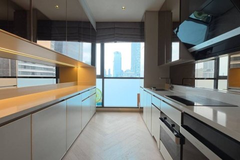 Кондоминиум с 4 спальнями в Бангкоке, Таиланд № 147005 - фото 4