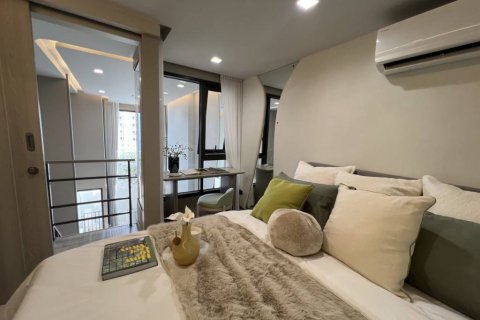 Duplex in Bangkok, Thailand 1 bedroom № 119393 - photo 10
