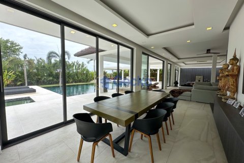 บ้านในพัทยา, ประเทศไทย 5 ห้องนอน № 196509 - รูปถ่าย 9