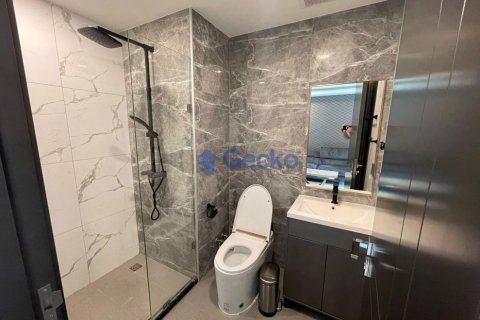 Condo in Pattaya, Thailand, 1 bedroom № 196512 - photo 11