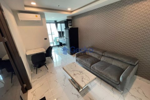 Condo in Pattaya, Thailand, 1 bedroom № 196512 - photo 4