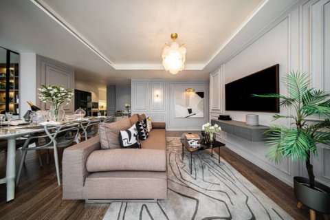 Condo in Bangkok, Thailand, 3 bedrooms  № 114252 - photo 3