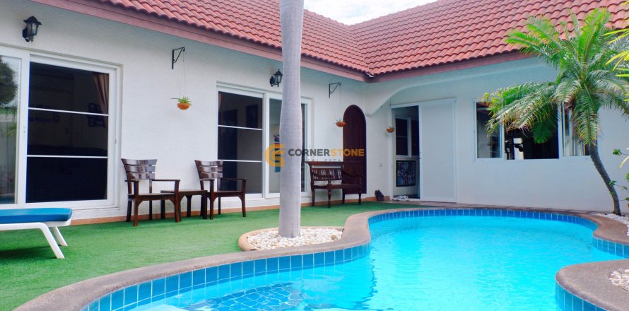 Studio in Pattaya, Thailand № 178975