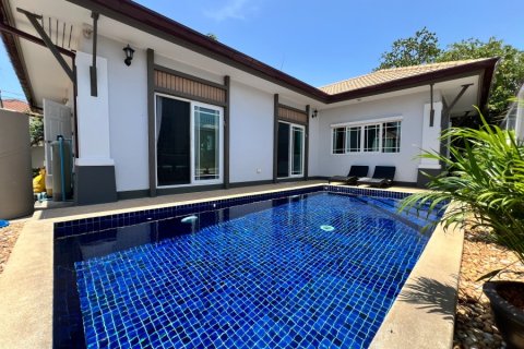 House in Hua Hin, Thailand 2 bedrooms № 178970
