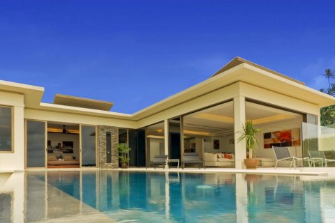 Penthouse in Phuket, Thailand 4 bedrooms № 150786 - photo 1