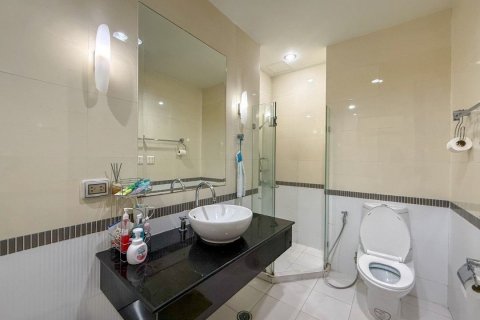 Condo à Ratchathewi, Bangkok, Thaïlande, 2 chambres  № 140877 - photo 11