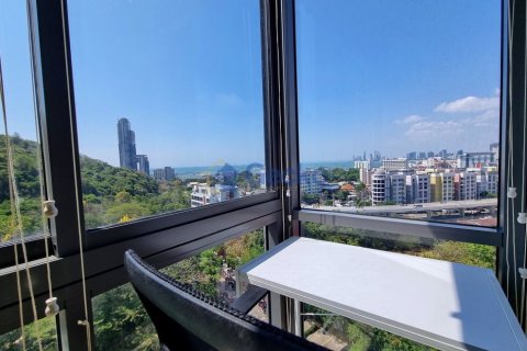 Condo in Pattaya, Thailand, 2 bedrooms № 196530 - photo 10