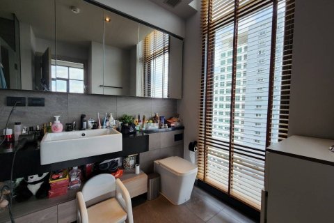 Condo in Watthana, Bangkok, Thailand, 2 bedrooms  № 169375 - photo 8