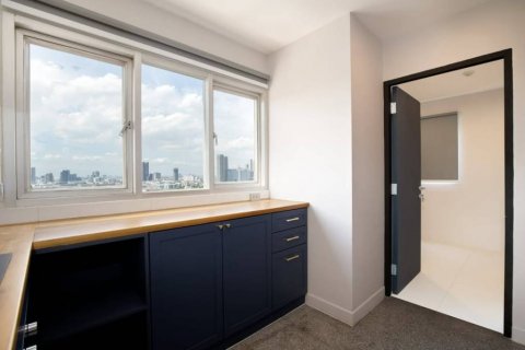 Condo in Bang Na, Bangkok, Thailand, 3 bedrooms  № 134585 - photo 7