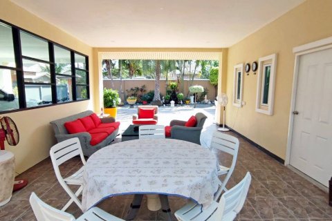 Дом в Паттайе, Таиланд с 3 спальнями № 150988 - фото 15