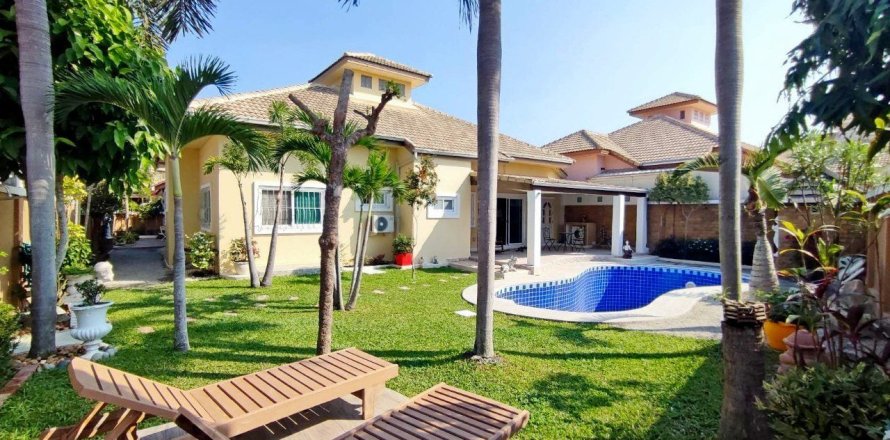 Дом в Паттайе, Таиланд с 3 спальнями № 150988