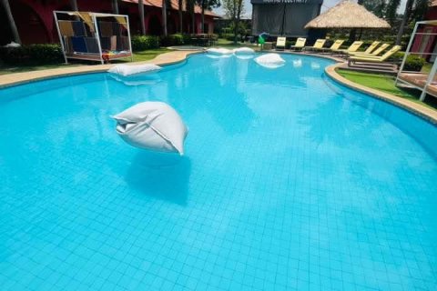 Коммерческая недвижимость в Чонбури, Таиланд  № 150989 - фото 18