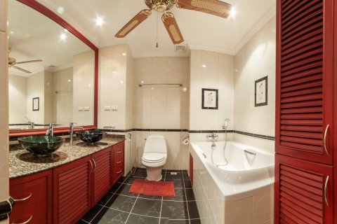 Кондоминиум с 2 спальнями в Паттайе, Таиланд № 150993 - фото 12