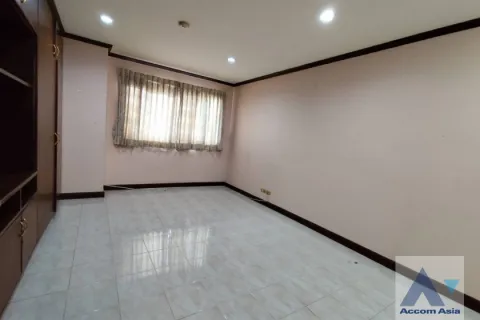 Eigentumswohnung in Watthana, Bangkok, Thailand, 3 Schlafzimmer № 215561 - Foto 5