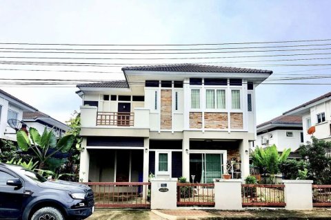 House in Chiang Mai, Thailand 3 bedrooms № 149421