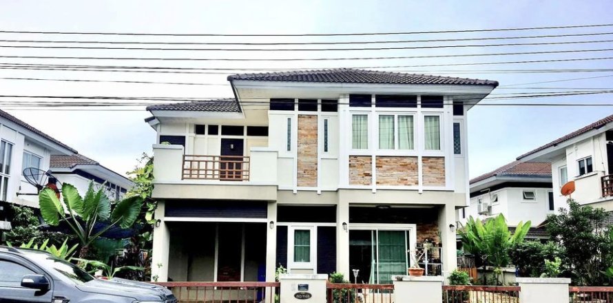 House in Chiang Mai, Thailand 3 bedrooms № 149421