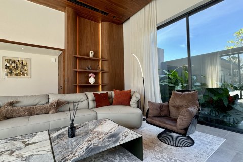 Villa in Phuket, Thailand 4 bedrooms № 149423 - photo 8