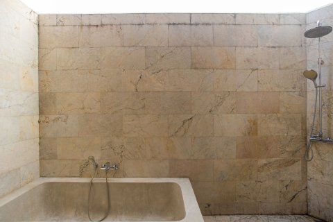 Вилла в Хуа Хине, Таиланд с 7 спальнями  № 147260 - фото 30