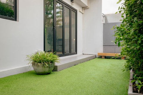 Maison à Bang Kaeo, Thaïlande 3 chambres № 147258 - photo 22