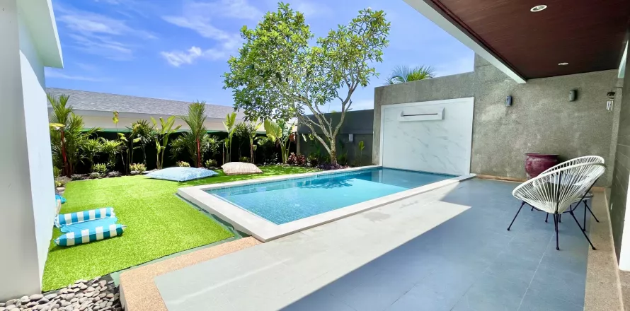 Villa in Phuket, Thailand 2 bedrooms № 138738