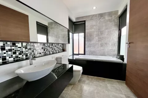 Villa in Phuket, Thailand 2 bedrooms № 138738 - photo 13