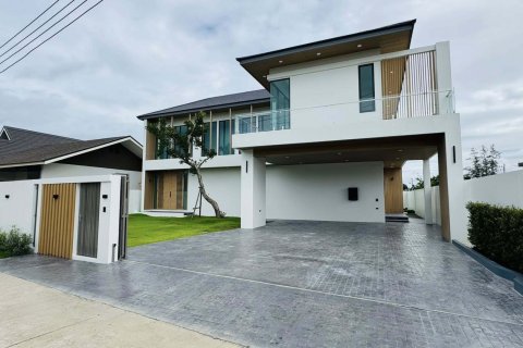 Villa à Chiang Mai, Thaïlande 4 chambres № 153296 - photo 11