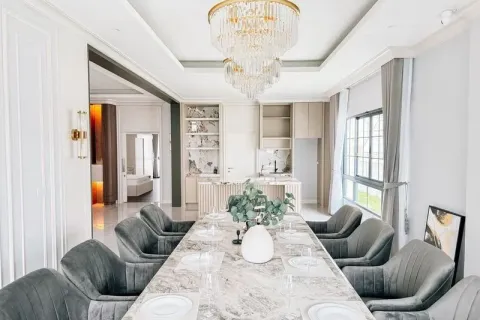 House in Bang Phli Yai, Thailand 5 bedrooms № 169494 - photo 2