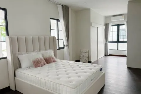 House in Bang Phli Yai, Thailand 5 bedrooms № 169494 - photo 13